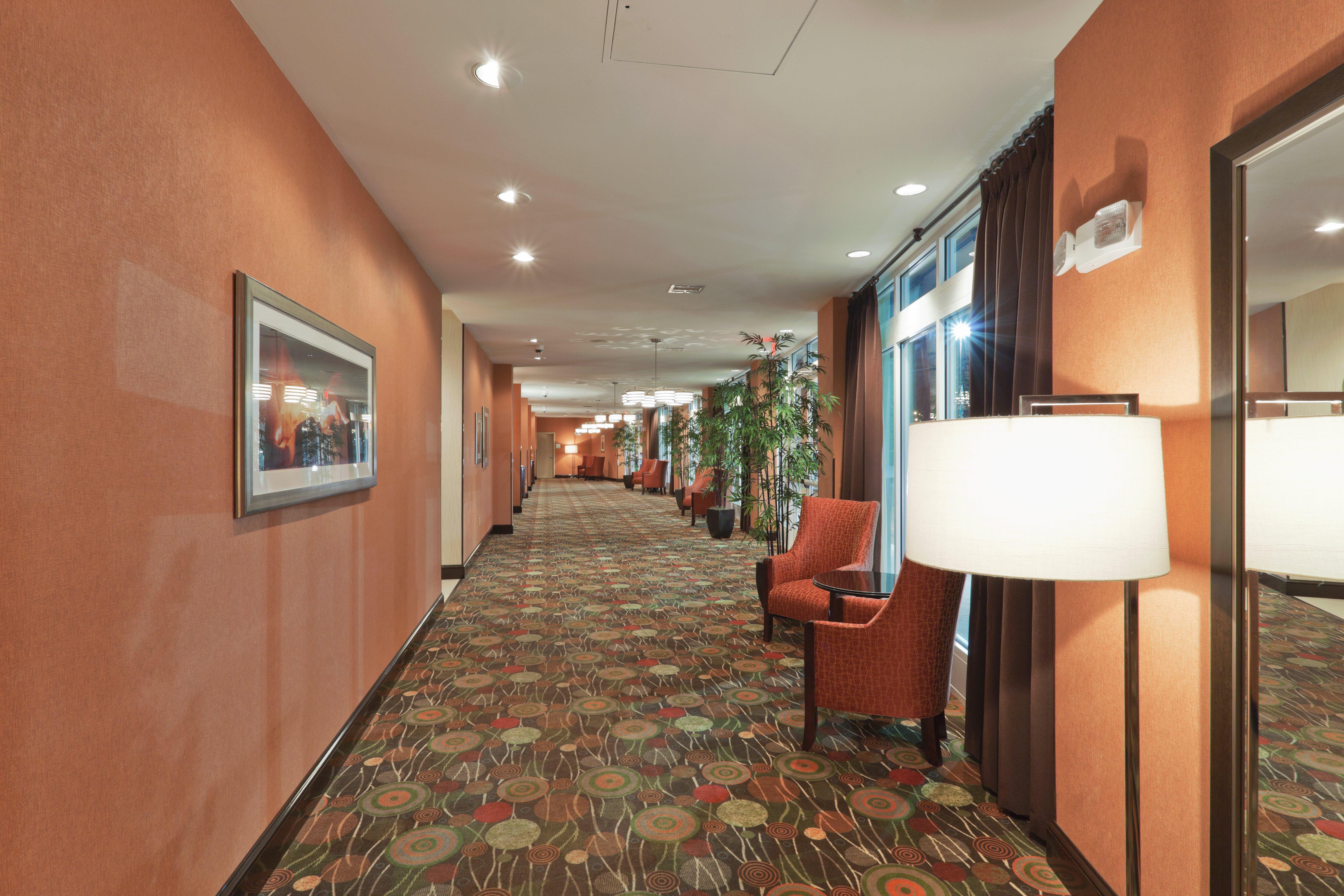Holiday Inn Meridian East I 59 / I 20 Интерьер фото